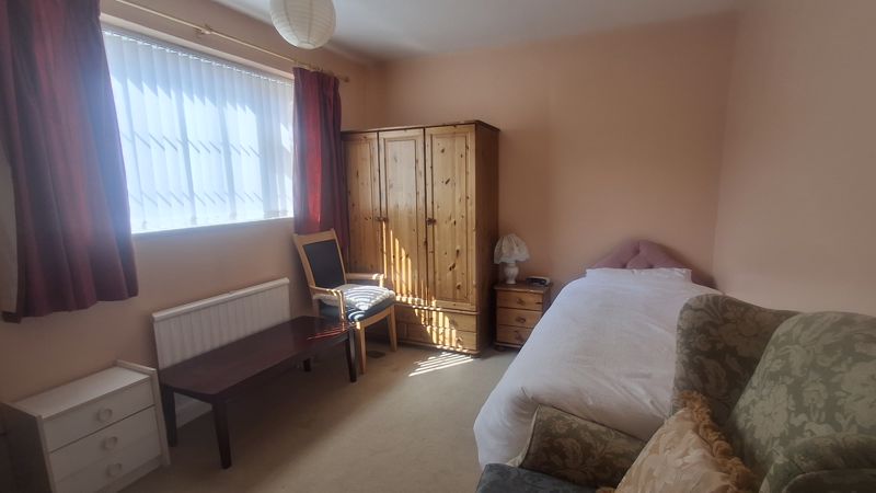 2 bed bungalow for sale in Burton Rise, Walesby, NG22  - Property Image 7