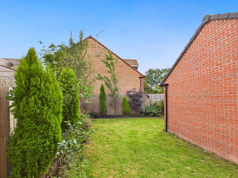 3 bed house for sale in Banksman Way, Ollerton, NG22  - Property Image 13