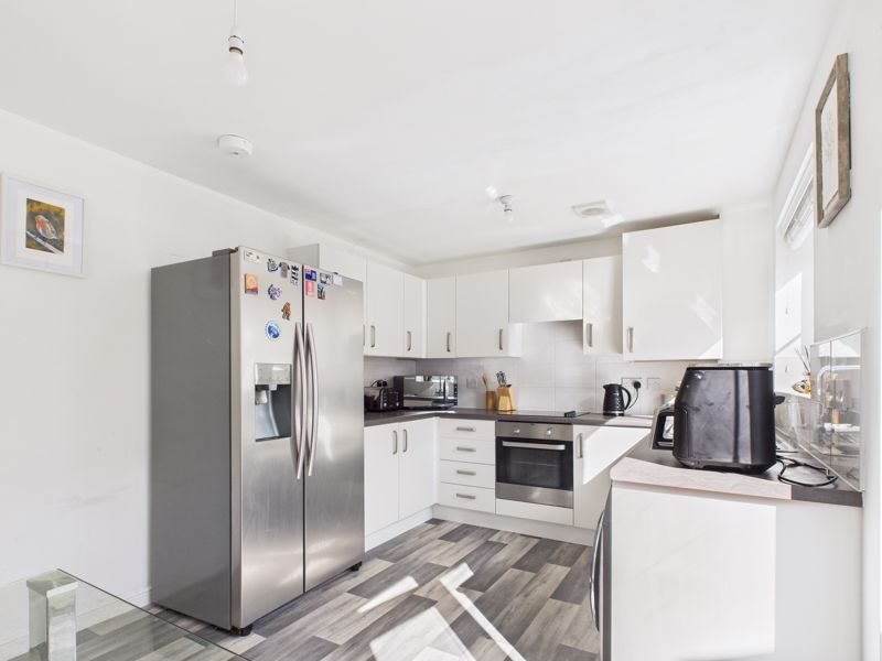 3 bed house for sale in Banksman Way, Ollerton, NG22  - Property Image 4