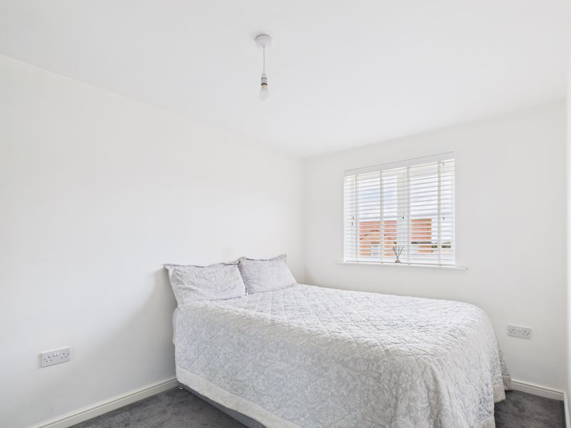 3 bed house for sale in Banksman Way, Ollerton, NG22  - Property Image 9