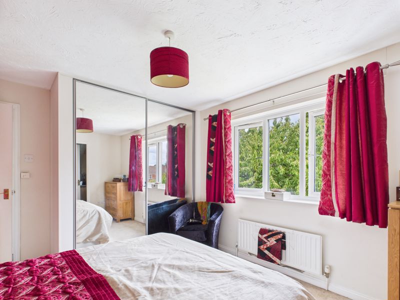 4 bed house for sale in Bramble Close, Newark, NG22 15