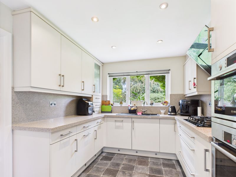 4 bed house for sale in Bramble Close, Newark, NG22 4