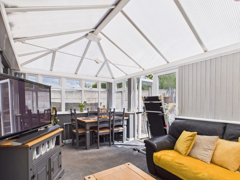 3 bed house for sale in Chestnut Drive, Ollerton, NG22  - Property Image 8