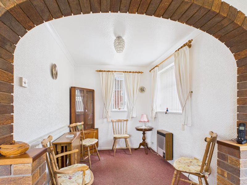 3 bed house for sale in Abbey Road, Edwinstowe, NG21  - Property Image 5