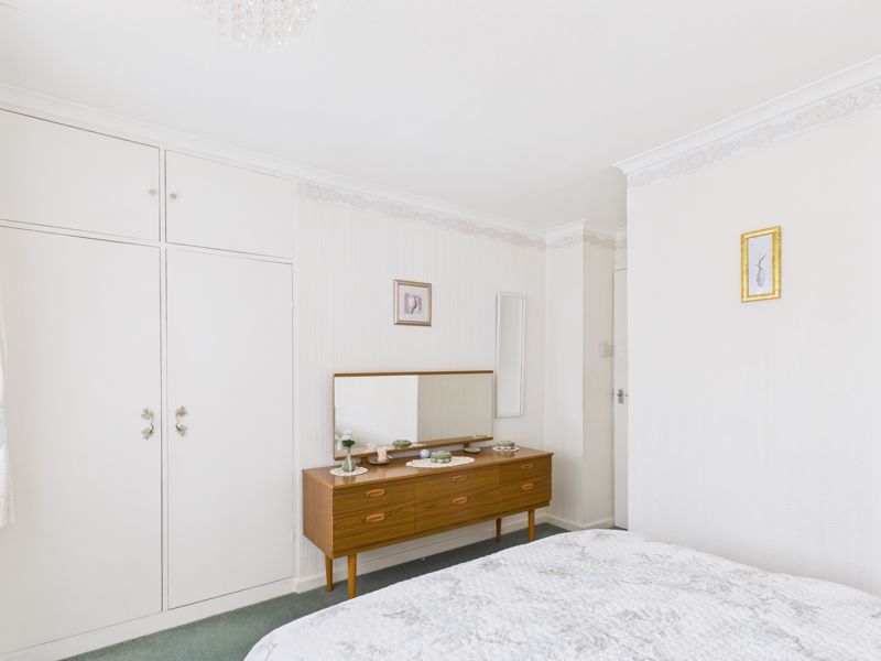 3 bed house for sale in Abbey Road, Edwinstowe, NG21 8