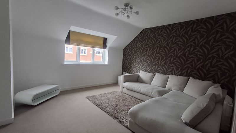 2 bed flat for sale in Trinity Road, Edwinstowe, NG21 4