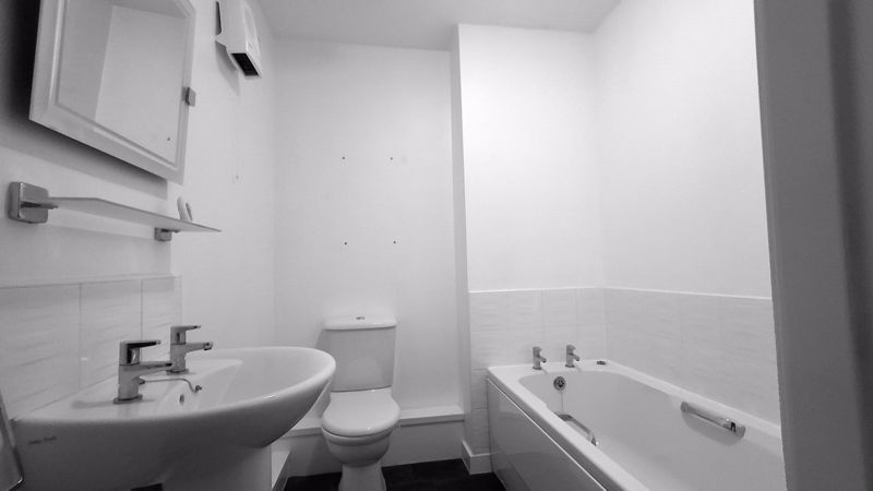 2 bed flat for sale in Trinity Road, Edwinstowe, NG21  - Property Image 10