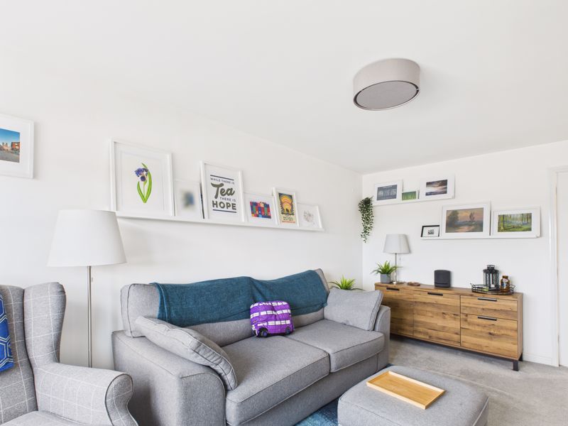 2 bed house for sale in Headstock Close, Ollerton, NG22  - Property Image 3