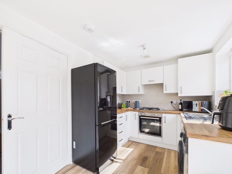 2 bed house for sale in Headstock Close, Ollerton, NG22  - Property Image 4
