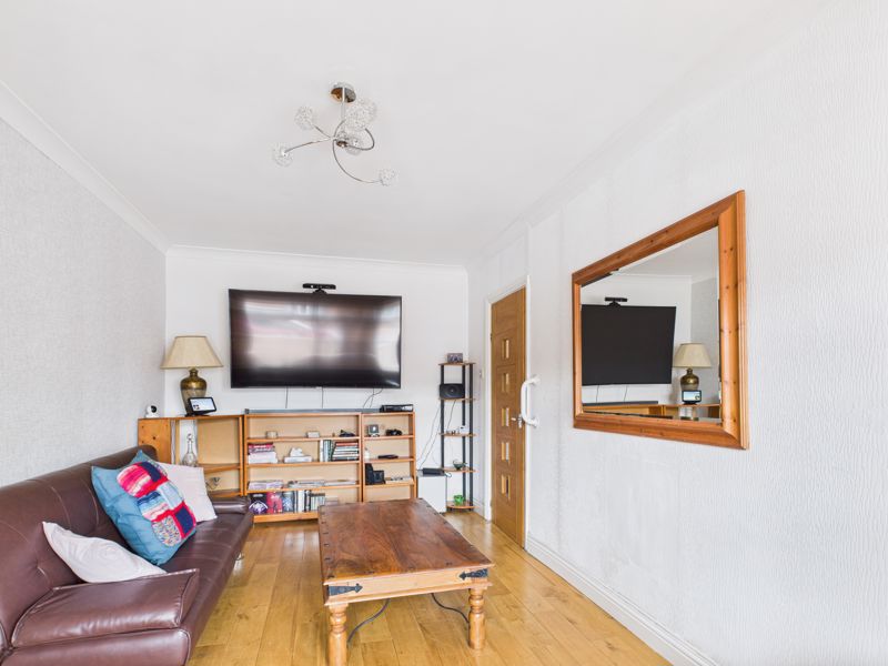 2 bed bungalow for sale in Linton Drive, Boughton, NG22  - Property Image 5