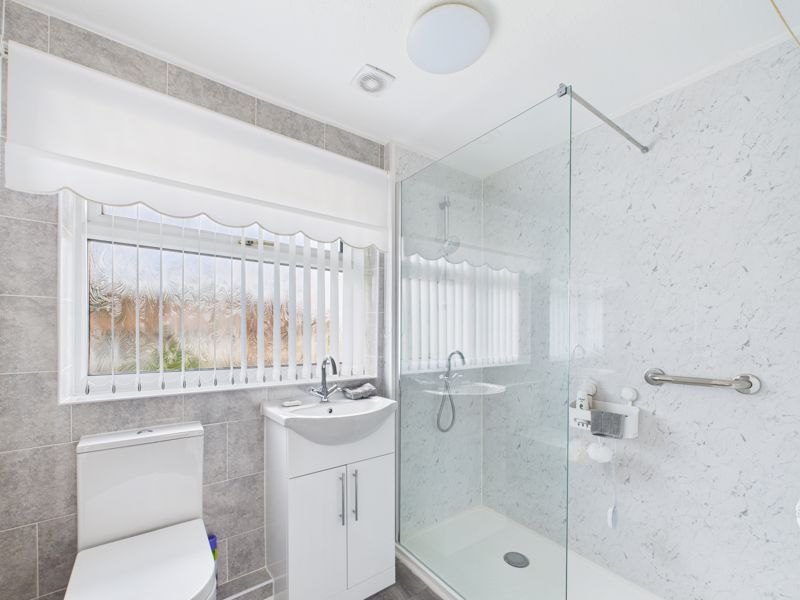 3 bed house for sale in Dove Croft, Ollerton, NG22 11