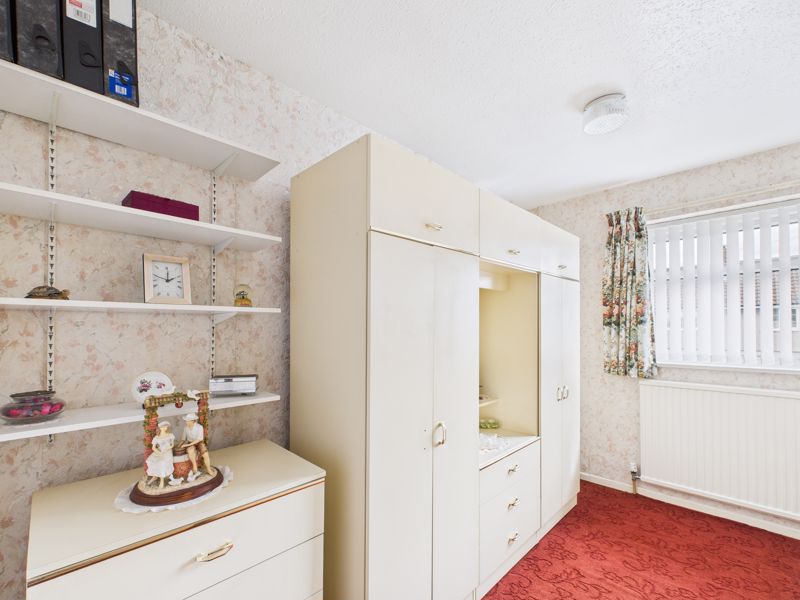 3 bed house for sale in Dove Croft, Ollerton, NG22  - Property Image 10