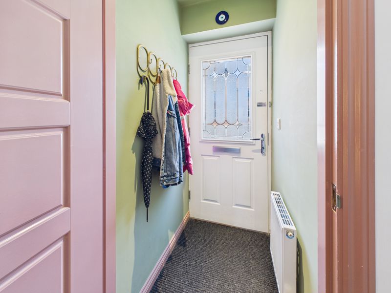 3 bed house for sale in Colliers Way, Edwinstowe, NG21  - Property Image 9