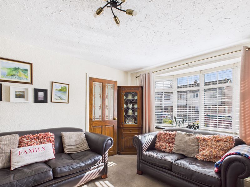 3 bed house for sale in Hallam Road, Ollerton, NG22  - Property Image 3