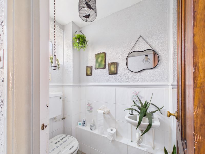 3 bed house for sale in Hallam Road, Ollerton, NG22 7