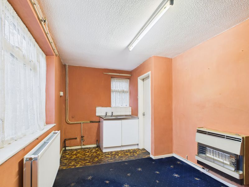 3 bed house for sale in Breck Bank, Ollerton, NG22 6