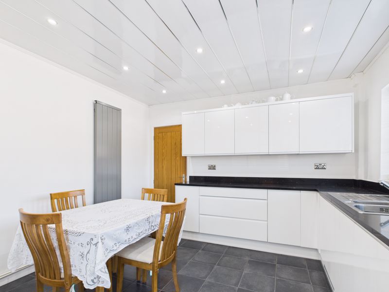 House for sale in Kennedy Court, Walesby, NG22  - Property Image 8