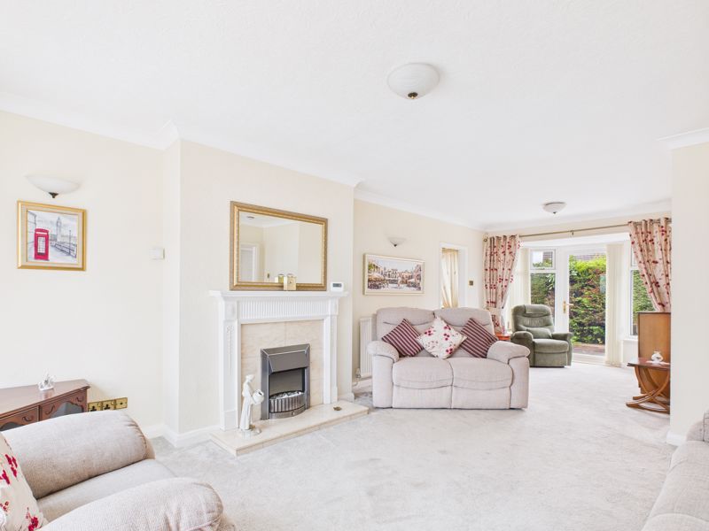 2 bed bungalow for sale in Greendale Avenue, Mansfield, NG21  - Property Image 3