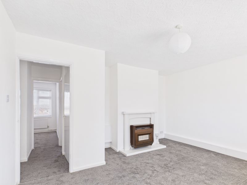 2 bed flat for sale in Alder Grove, Ollerton, NG22  - Property Image 4