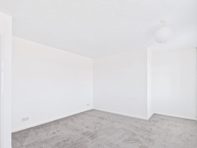 2 bed flat for sale in Alder Grove, Ollerton, NG22  - Property Image 5