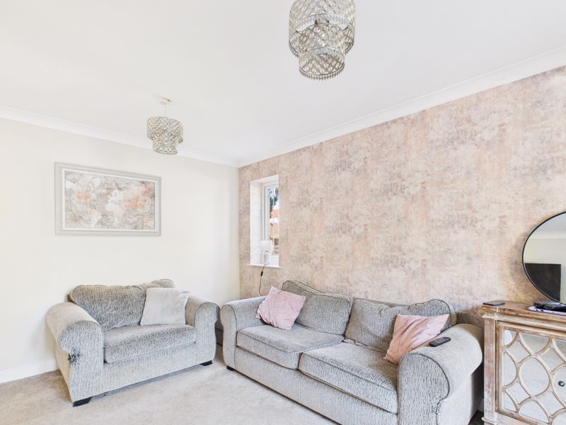 4 bed house for sale in Forest Link, Bilsthorpe, NG22  - Property Image 4