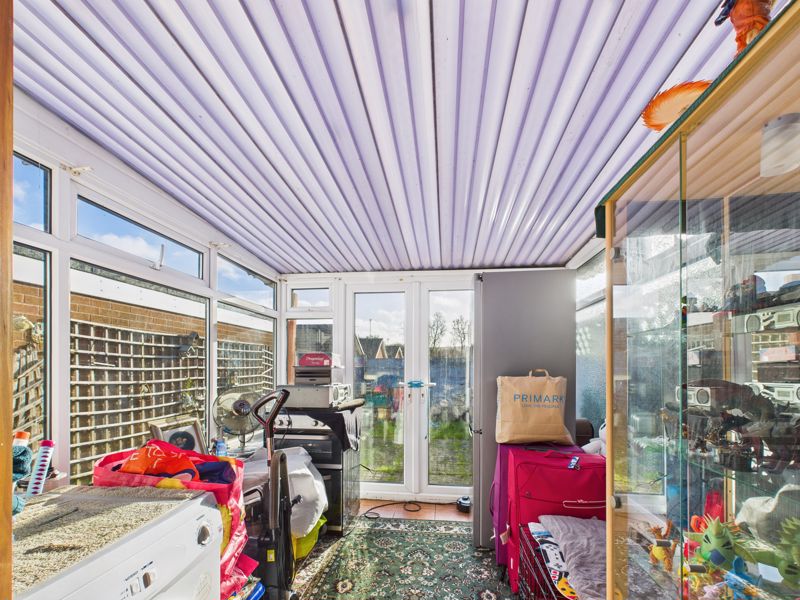 2 bed bungalow for sale in Tuxford Road, Boughton, NG22  - Property Image 7