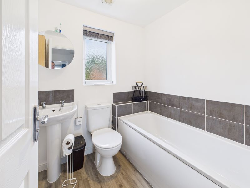 3 bed house for sale in Banksman Way, Newark, NG22  - Property Image 14
