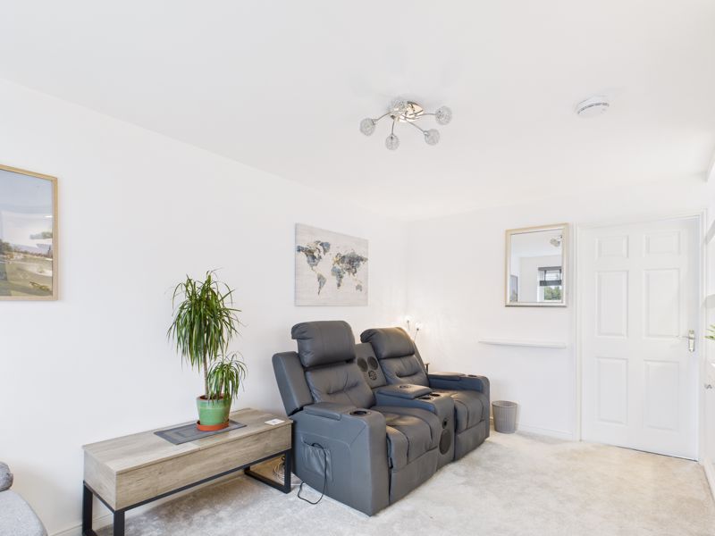 3 bed house for sale in Banksman Way, Newark, NG22  - Property Image 4