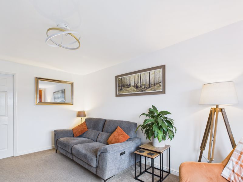 3 bed house for sale in Swan Lane, Ollerton, NG22 8