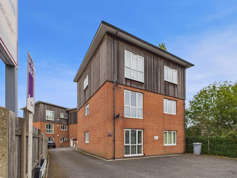 2 bed flat for sale in Markeden Court, Ollerton , NG22, NG22