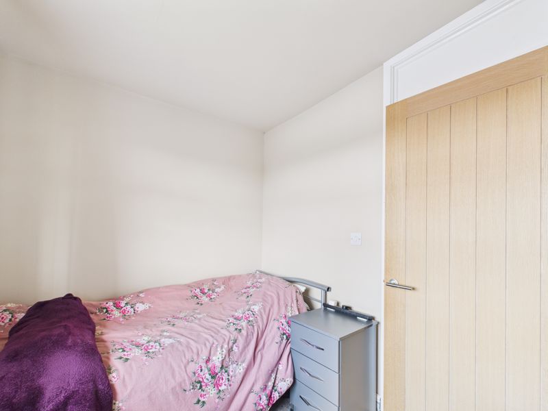 4 bed house for sale in Whitewater Road, Ollerton, NG22 13