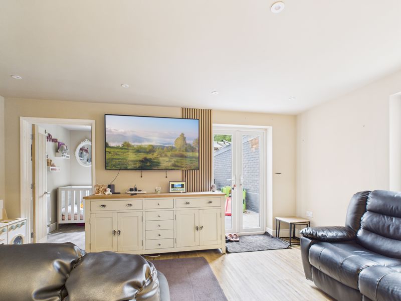 4 bed house for sale in Whitewater Road, Ollerton, NG22 6