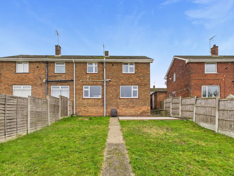 3 bed house for sale in Petersmith Drive, Newark, NG22  - Property Image 3