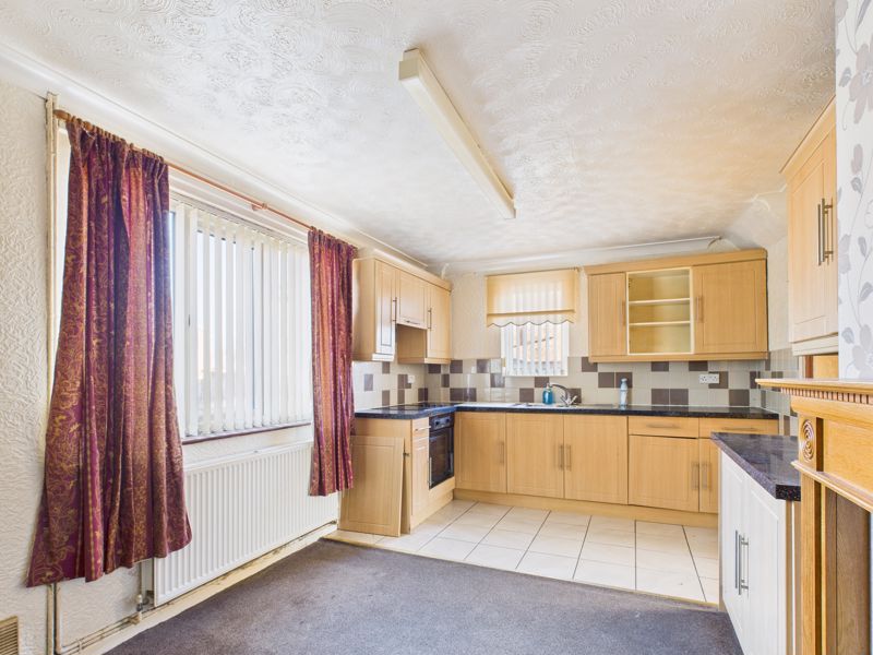 3 bed house for sale in Petersmith Crescent, Ollerton, NG22  - Property Image 4