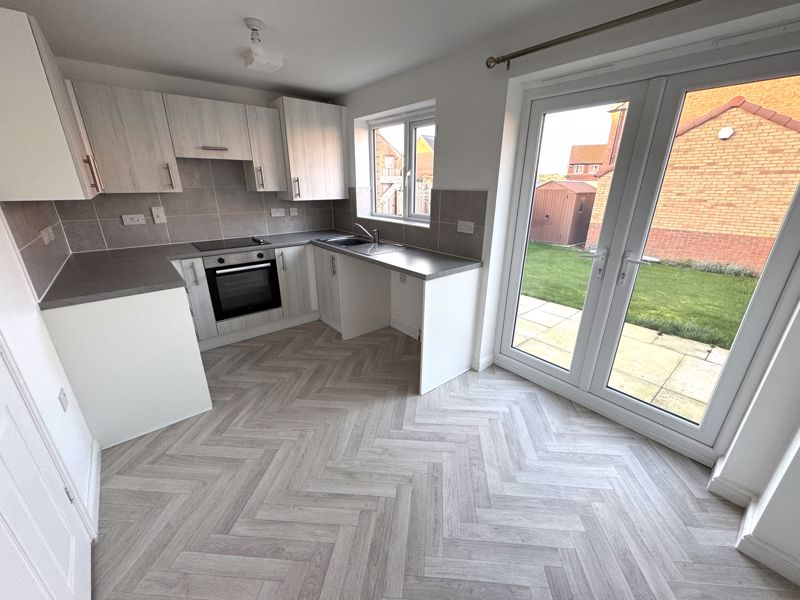 2 bed house to rent in Riverdale Road, Ollerton, NG22 3
