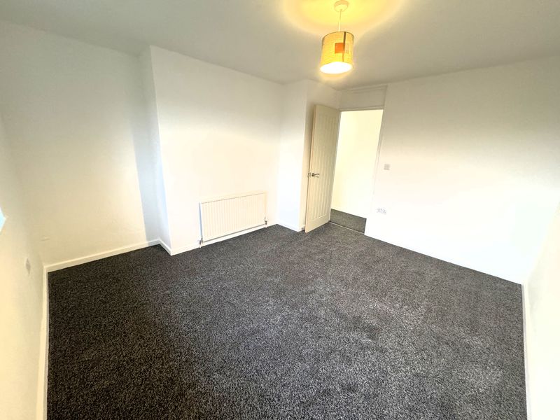 3 bed house to rent in Breck Bank, Ollerton, NG22 5