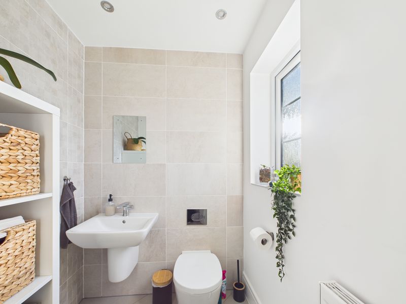 1 bed  for sale in Kingfisher Way, Ollerton, NG22  - Property Image 6