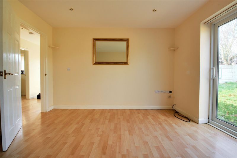 2 bed bungalow to rent in Hazel Road, New Ollerton, NG22  - Property Image 6
