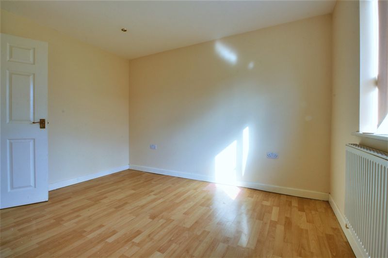 2 bed bungalow to rent in Hazel Road, New Ollerton, NG22  - Property Image 9
