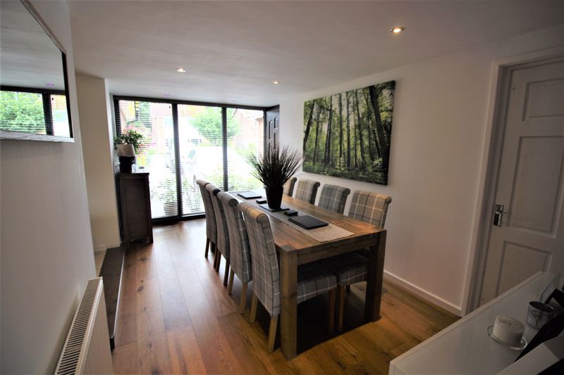 3 bed bungalow for sale in Kingston Drive, Ollerton, NG22  - Property Image 8