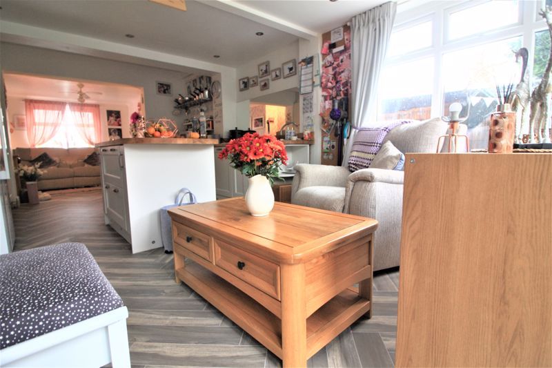 3 bed house for sale in Walesby Lane, Ollerton, NG22  - Property Image 12