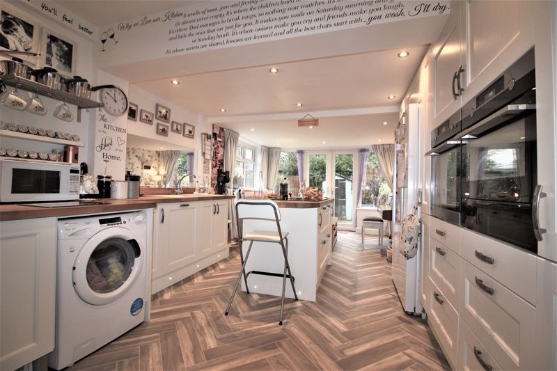 3 bed house for sale in Walesby Lane, Ollerton, NG22  - Property Image 10