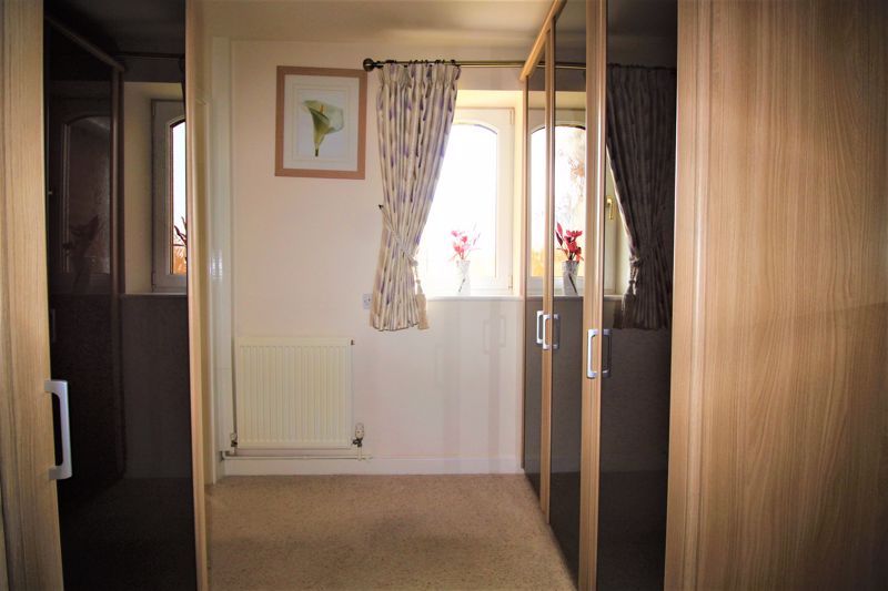 2 bed bungalow for sale in Maida Lane, Newark, NG22  - Property Image 9
