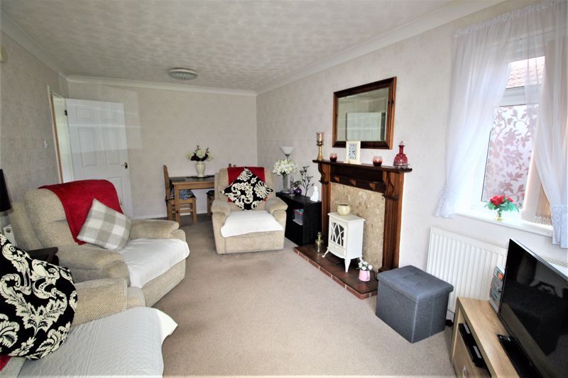 2 bed bungalow for sale in Maypole Road, Wellow, NG22 2
