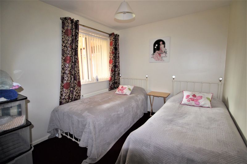2 bed bungalow for sale in Maypole Road, Wellow, NG22  - Property Image 9