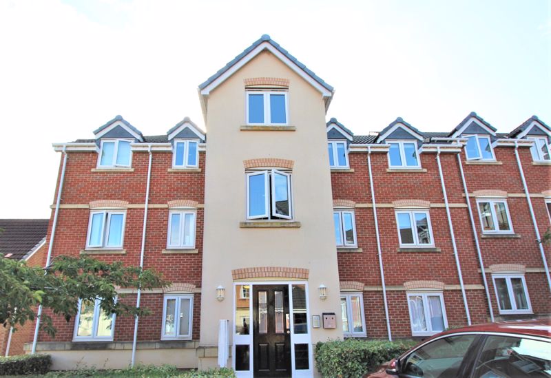 2 bed flat to rent in Trinity Road, Edwinstowe, NG21  - Property Image 1