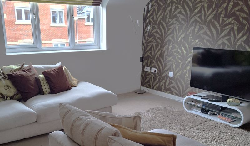 2 bed flat to rent in Trinity Road, Edwinstowe, NG21  - Property Image 3