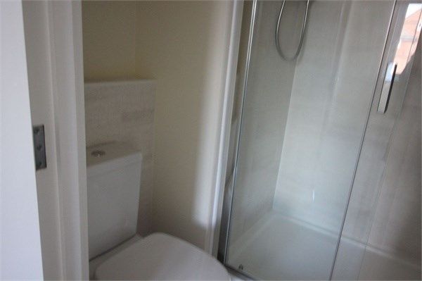 2 bed flat to rent in Goodwill Road, Ollerton, NG22 4