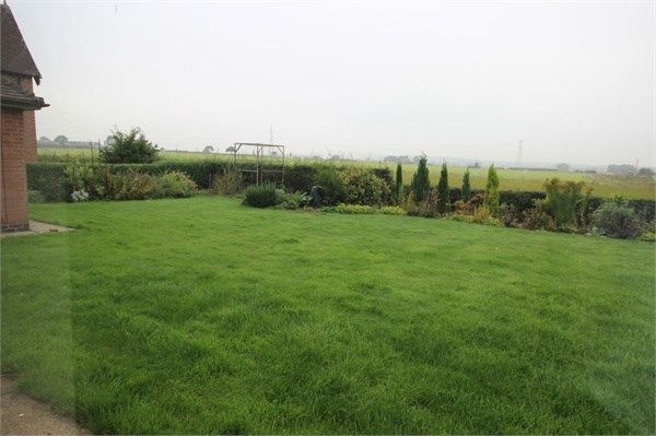 3 bed bungalow to rent in Rufford Lane, Rufford, NG22 14