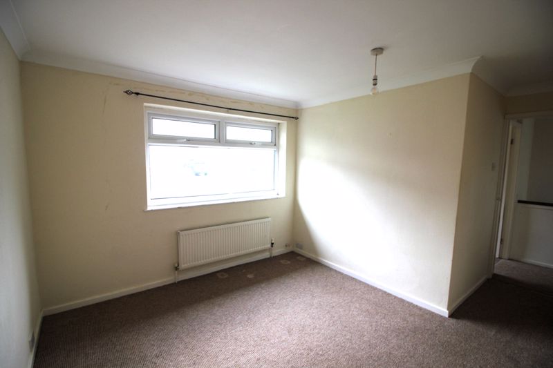 3 bed house for sale in Breck Bank, New Ollerton , NG22  - Property Image 9